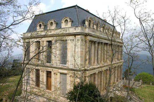 facesud4.jpg (105372 octets)