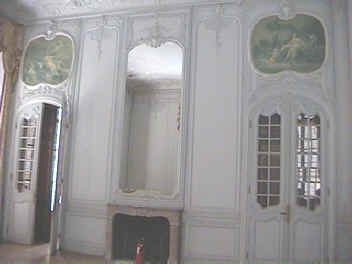 salon1.jpg (28922 octets)