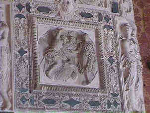 wpe2A.jpg (13161 octets)